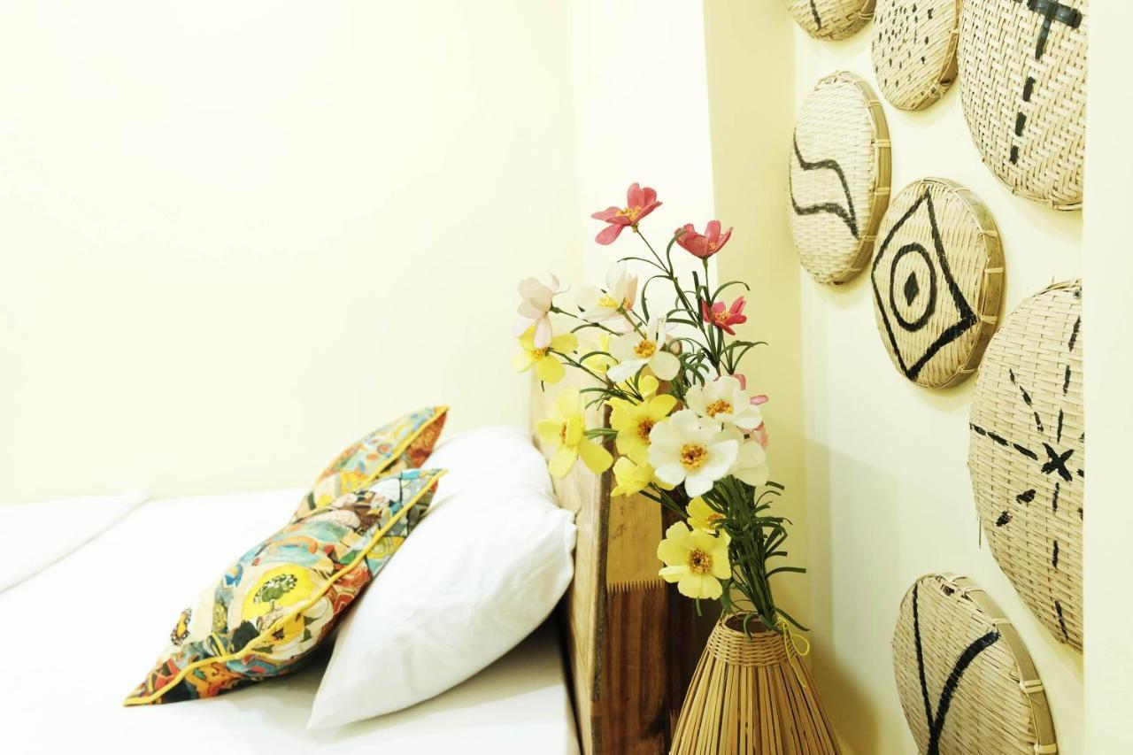Saigon Old Town Homestay Хошимин Экстерьер фото